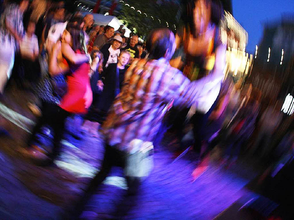 Die "Oldie-Night" und die "Alpenrock-Nacht" erwiesen sich in Bad Krozingen erneut als Besuchermagnet. Die "Oldie-Night" und die "Alpenrock-Nacht" erwiesen sich in Bad Krozingen erneut als Besuchermagnet.