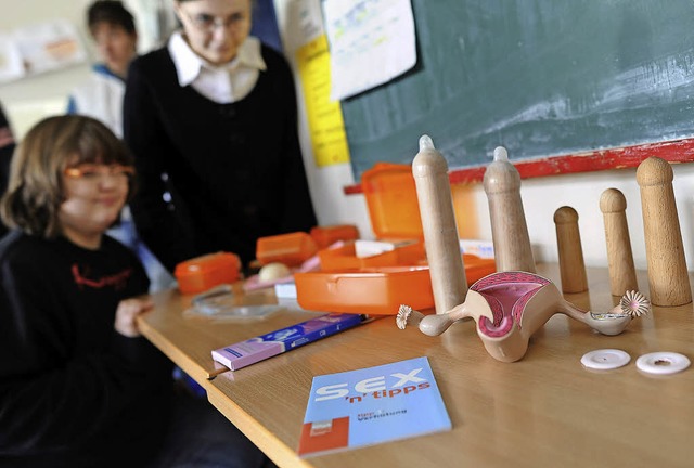 Anschauungsmaterial im Klassenzimmer: ...lerinnen und Schler sind neugierig.   | Foto: dpa