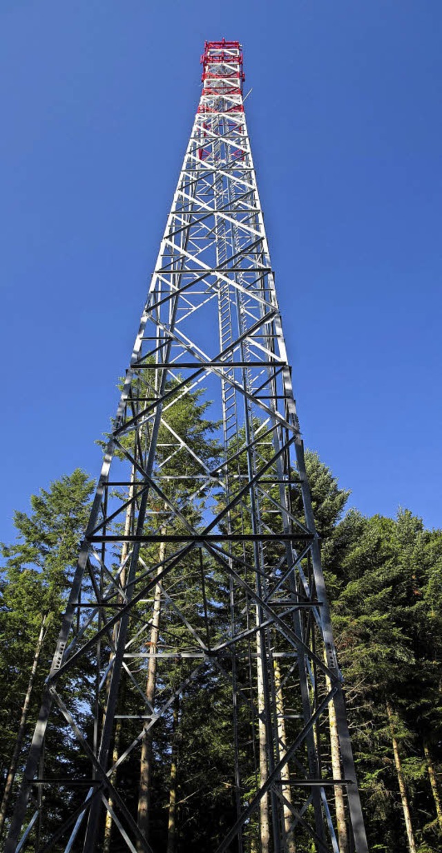 Neuer 60 Meter hoher Funkmast in Elzach.   | Foto: Daniel Fleig