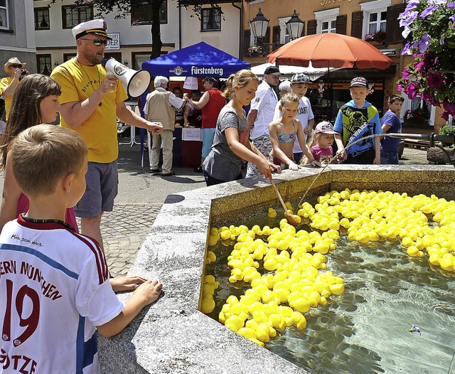 Die Leffinger Brunnenspiele fanden dieses Jahr fr Kinder statt.   | Foto: Heidrun Simoneit