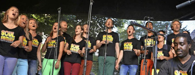 Pop, Soul und Weltmusik in groer Viel...en beim groen Lrracher Gesangsfest.   | Foto: Barbara Ruda