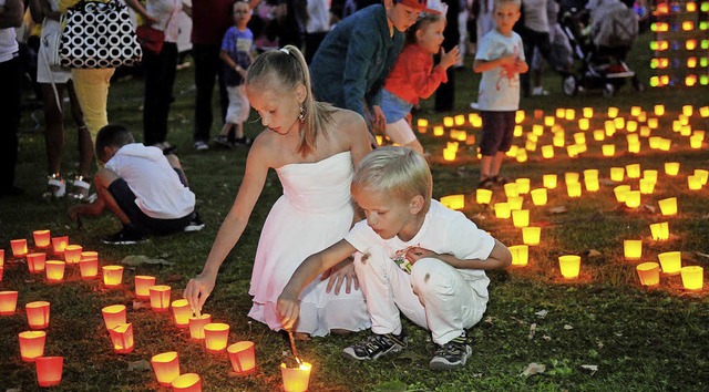 Auch  fr die Kleinen  ist das Lichterfest ein  Ereignis.   | Foto: Archivfoto: W.  Knstle