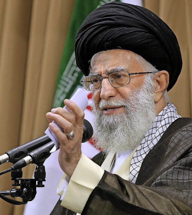 Hat &#8222;rote Linien&#8220; gezogen: Irans Religionsfhrer Ali Khamenei  | Foto: dpa