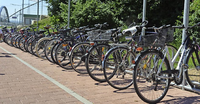 Fahrradstnder an der Tram  | Foto: Ulrich Senf