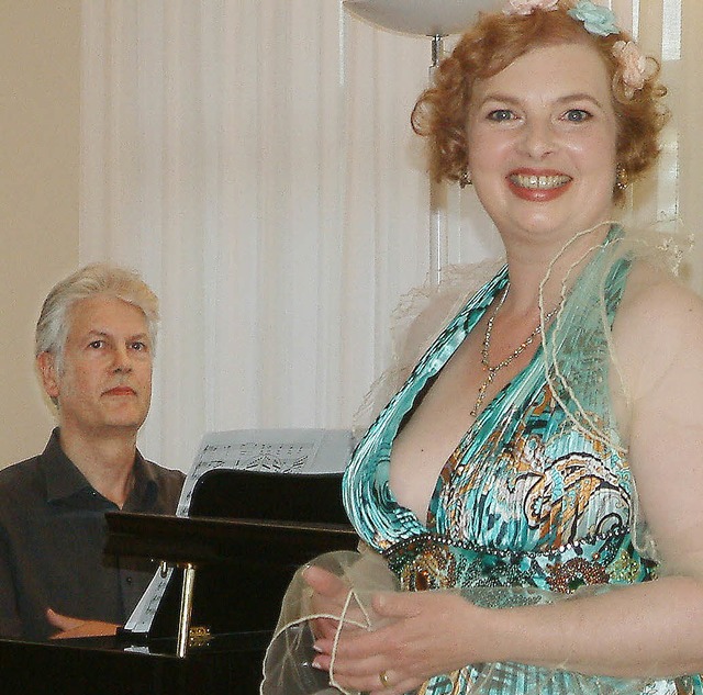 Altistin Daniela Bianca Gierok und ihr Klavierpartner  Carl Martin Buttgereit   | Foto: Roswitha Frey
