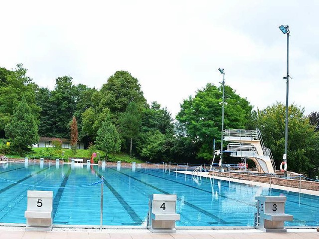 Das Schwimmerbecken wird am Wochenende fr Wettkmpfe genutzt.  | Foto: Leonie Lieberam