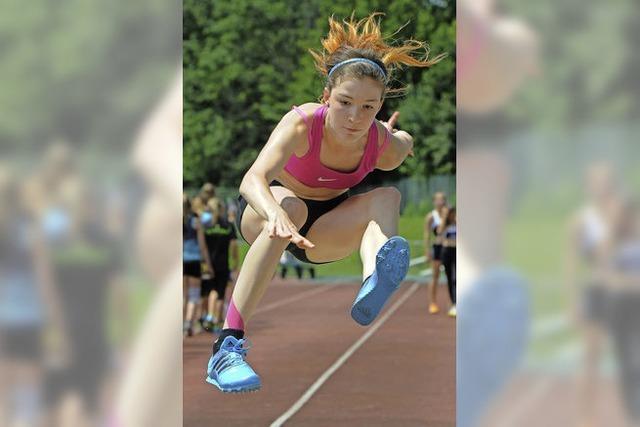 Leichtathleten im Teamduell