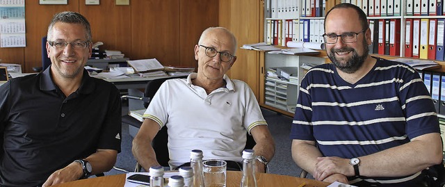 Brgermeister Jrgen Kaiser (links) wi... auf neue rzte in Schluchsee hoffen.   | Foto: Luisa Denz