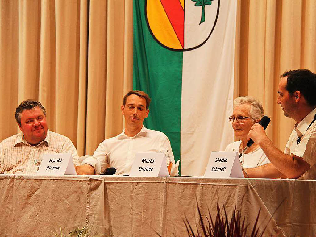 Die Podiumsrunde mit BZ-Herausgeber Christian Hodeige, Harald Rinklin, Marta Dreher und Martin Schmidt