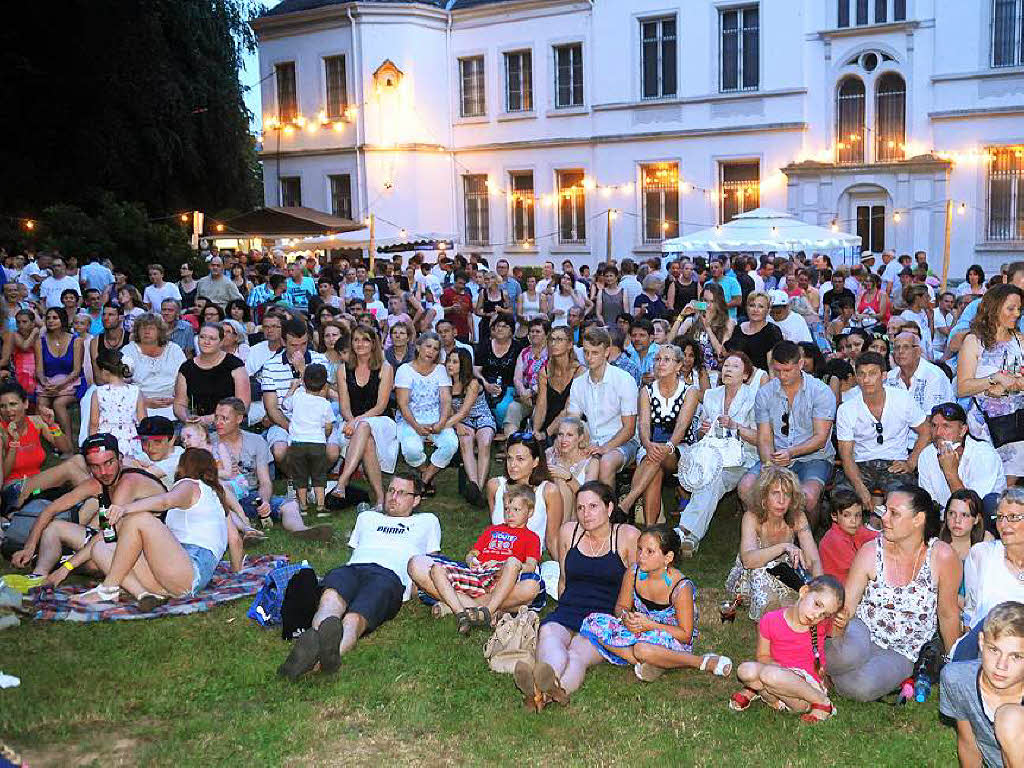 Konzerte auf vier Bhnen, tausende Lichter und ein Feuerwerk zum Abschluss: Das Lichterfest im Lahrer Stadtpark in Bildern.