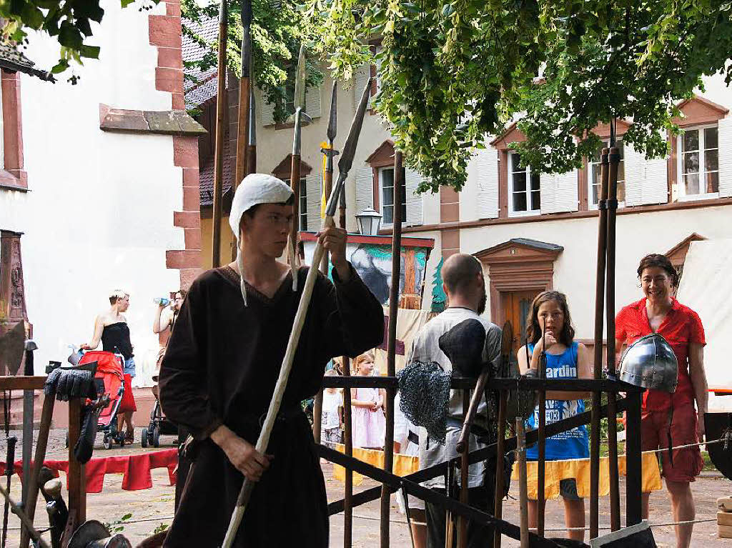 Historisches Altstadtfest in Kenzingen: Allerhand zu erfahren gab es in Sachen Waffentechnik.
