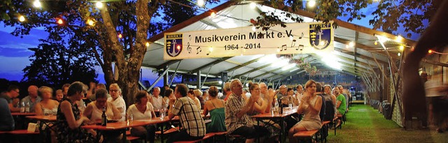 Gute Stimmung trotz hoher Temperaturen herrschte beim Fischerfest in Mrkt.  | Foto: Sedlak