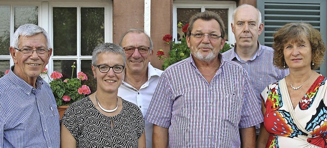 <Text>Neuer CDU-Vorstand: (von links) ...ans-Peter Ries und Petra Sauer </Text>  | Foto: Bartsch