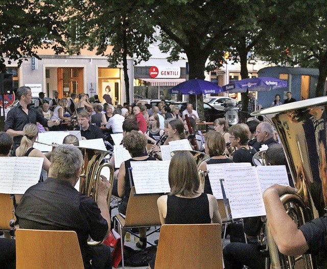 Ganz schn viele Musiker: Wollbachs Mu...Lindenfest der Stadtmusik Schopfheim.   | Foto: Hege