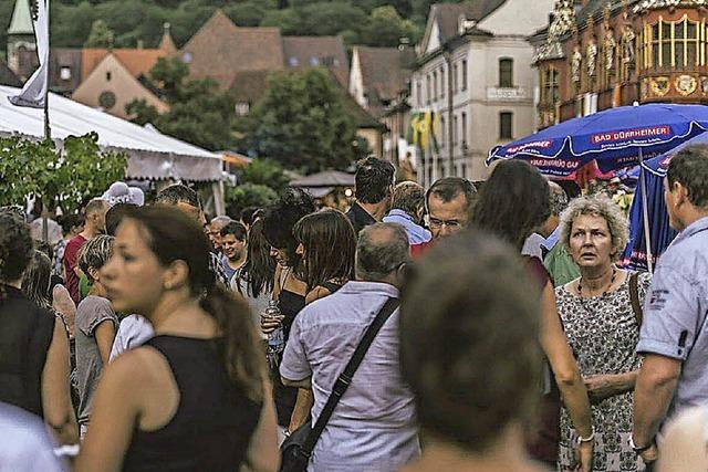 Rekordbesuch bei Rekordhitze: 100.000 Menschen auf dem Weinfest