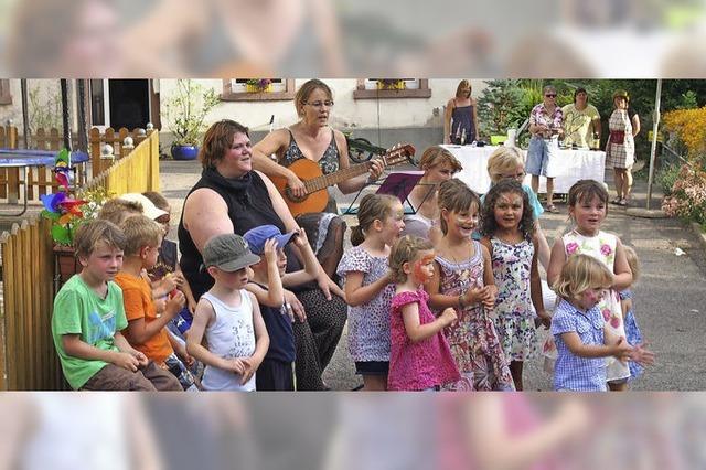 Aus der Spielstube wurde ein quicklebendiger Dorfkindergarten