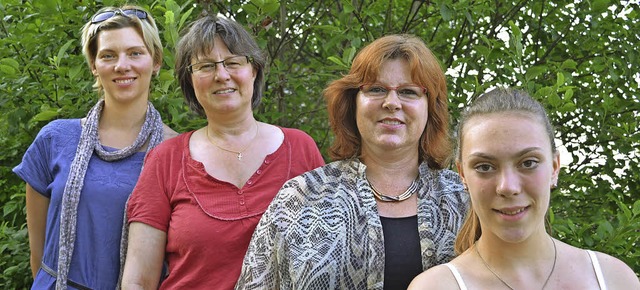 Yvonne Neumann (von links), Regina Dre...te in Friedenweiler und Rtenbach an.   | Foto: Liane Schilling