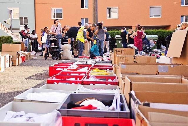 Hochhausbrand in Freiburg: T-Shirts und Zahnbrsten fr Betroffene