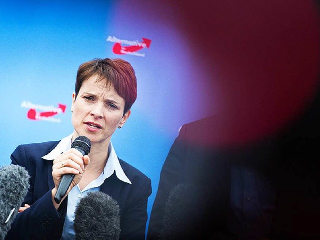 Die neugewhlte Vorsitzende der Alternative fr Deutschland Frauke Petry  | Foto: dpa