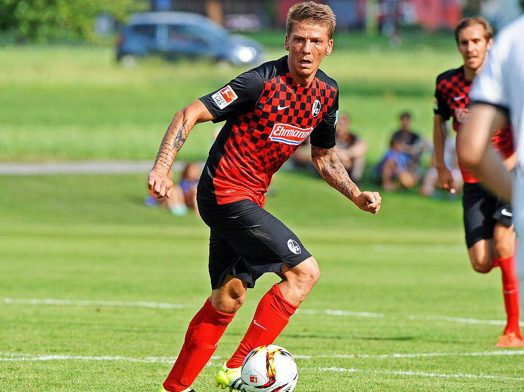 Testspiel des SC Freiburg gegen Sandhausen im Trainingslager.