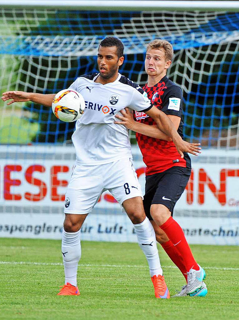 Testspiel des SC Freiburg gegen Sandhausen im Trainingslager.