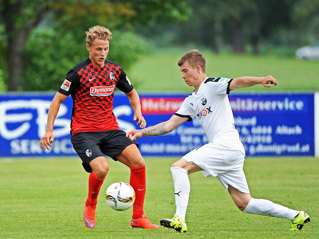 Testspiel des SC Freiburg gegen Sandhausen im Trainingslager.