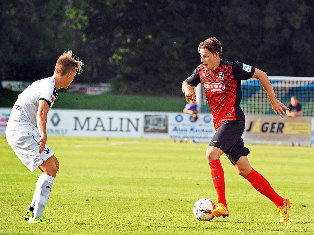 Testspiel des SC Freiburg gegen Sandhausen im Trainingslager.