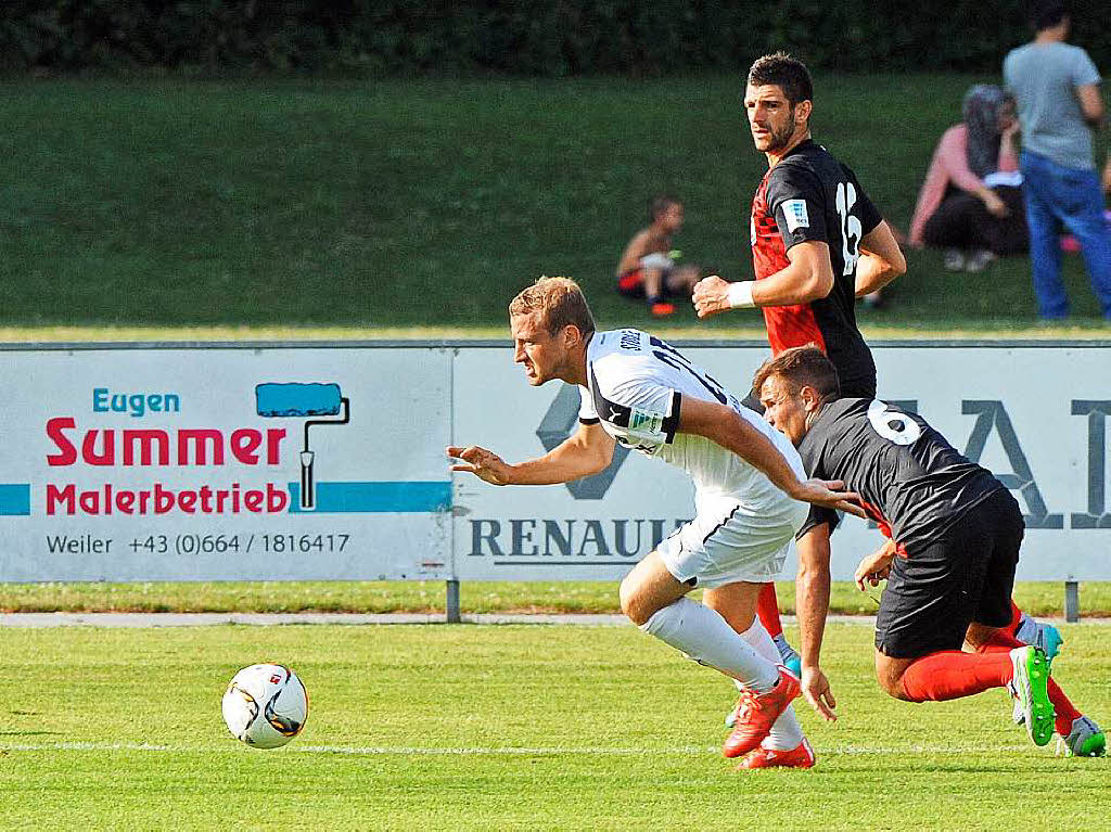 Testspiel des SC Freiburg gegen Sandhausen im Trainingslager.