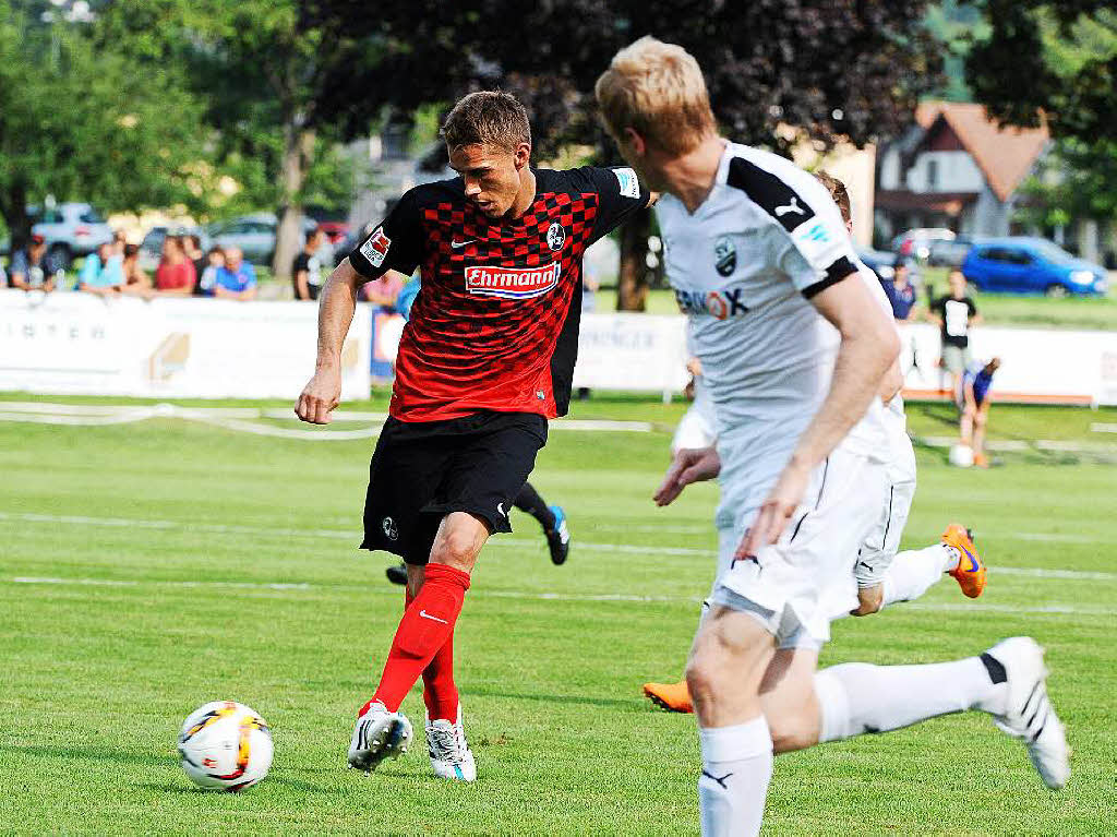 Testspiel des SC Freiburg gegen Sandhausen im Trainingslager.