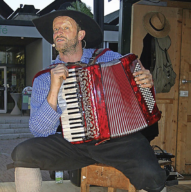 Martin Wangler nahm  aktuelle Themen aufs Korn.  | Foto: Dieter Maurer