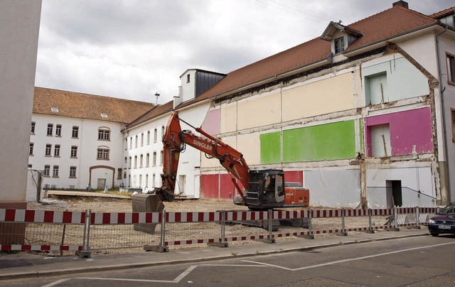 Der Durchbruch zur Ringstrae ist geschafft, die Zigarrenfabrik liegt frei.   | Foto: Michael Haberer