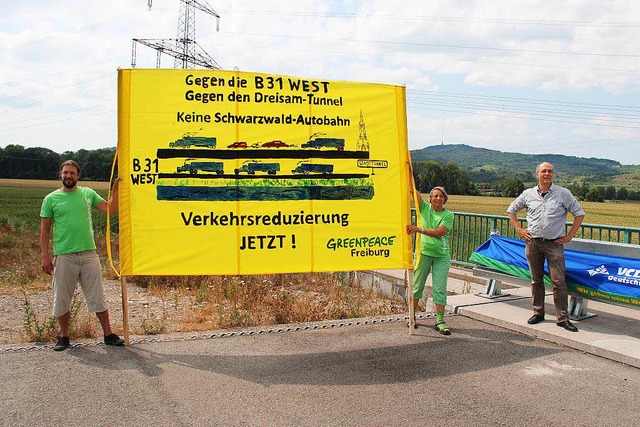 Protestaktion auf der Soda-Brcke bei Gottenheim.  | Foto: Horst David