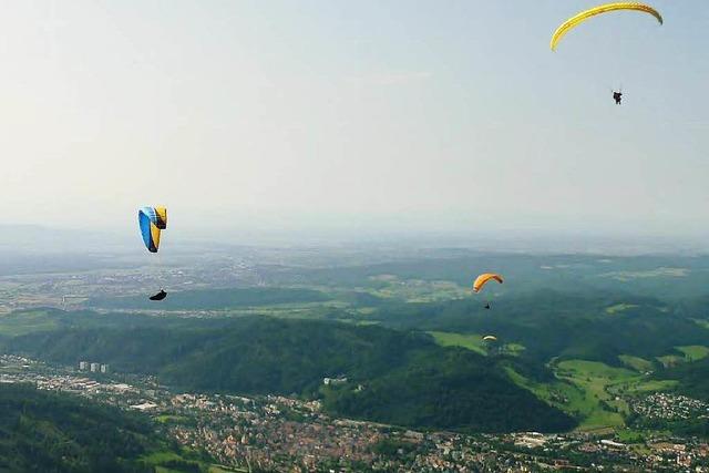 Drachen- und Gleitschirmflieger feiern 40. Geburtstag