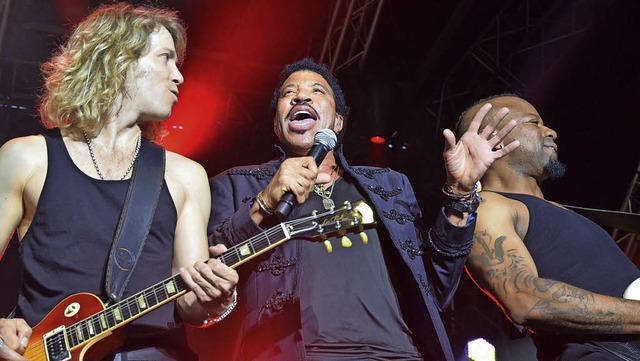 Lionel Richie rockte das erste Marktplatzkonzert von &#8222;Stimmen&#8220;.   | Foto: Michael Reich