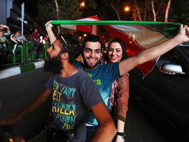 Ausgelassene Stimmung in Teheran nach dem Atomabkommen  | Foto: AFP