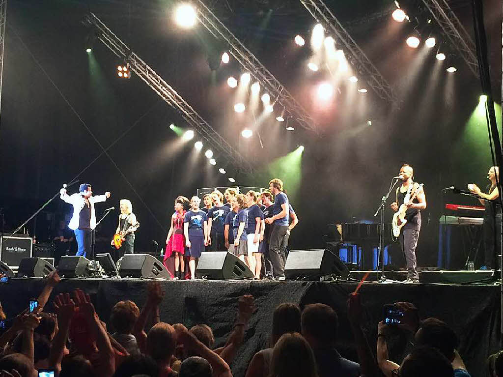 Unbeschwerte Sommerparty mit Lionel Richie beim Stimmen-Festival in Lrrach.