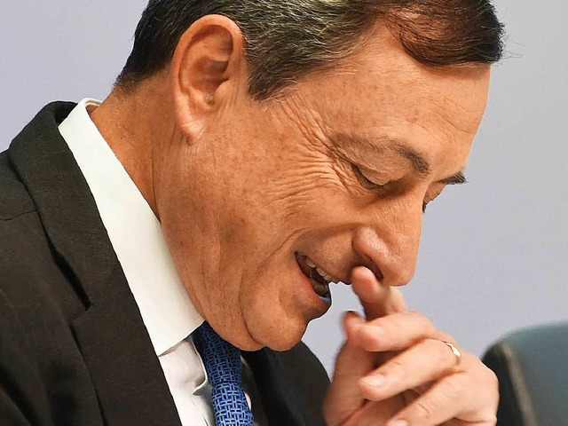 Gewhrt den griechischen Banken mehr Kredit: EZB-Chef Mario Draghi   | Foto: dpa
