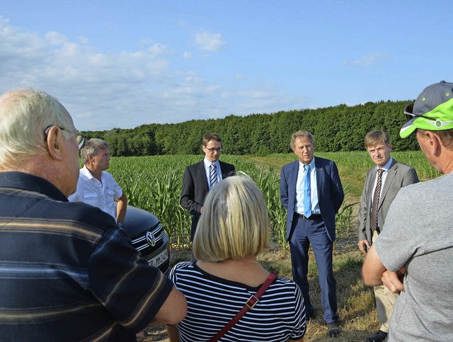 Verkehrs-Staatssekretr Norbert Barthl...nken zu geplanten Autobahnrasthof an.   | Foto: manfred frietsch