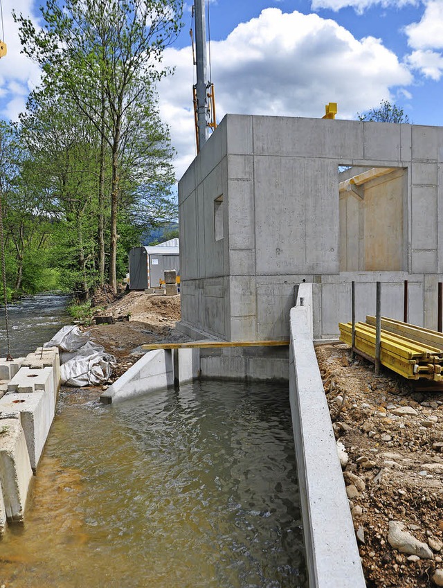 Ein wichtiges Projekt fr die BEGS und... Bau des Wasserkraftwerks am Neumagen.  | Foto: Ruther