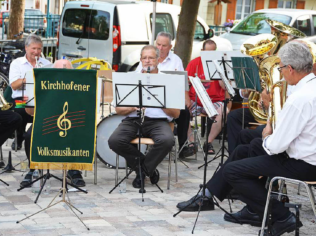Fr Unterhaltung sorgten die Kirchhofener Volksmusikanten