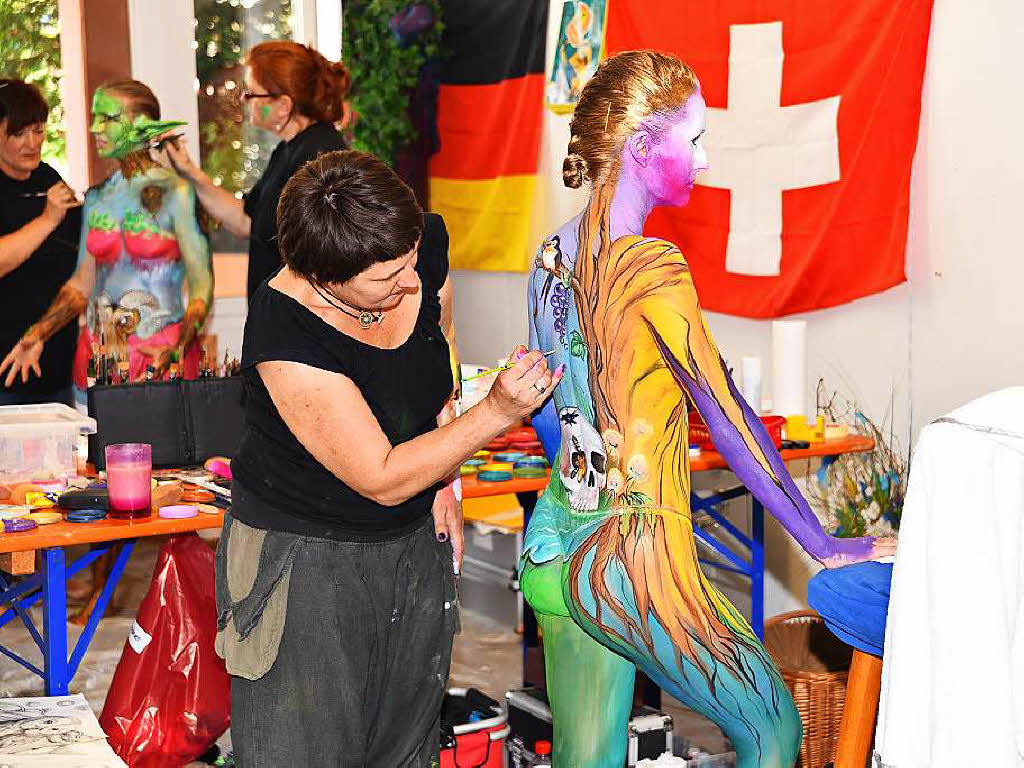 Bunte Eindrcke vom Bodypainting-Festival am Titisee.<?ZP?>
