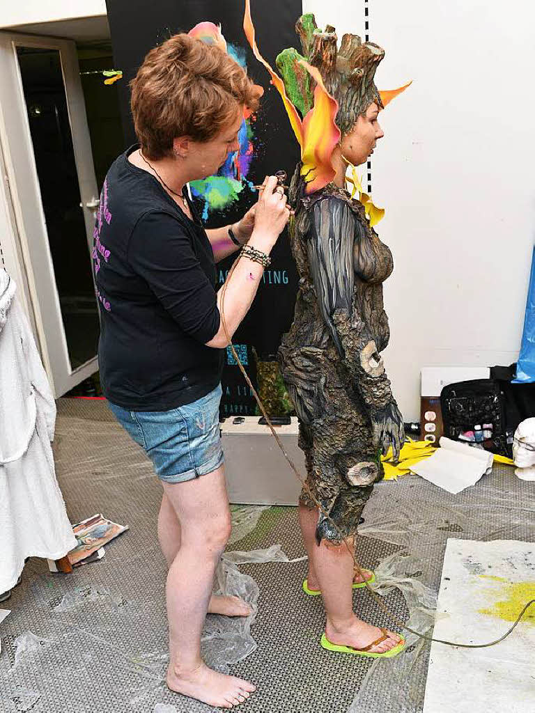 Bunte Eindrcke vom Bodypainting-Festival am Titisee.<?ZP?>
