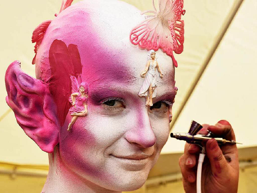 Bunte Eindrcke vom Bodypainting-Festival am Titisee.<?ZP?>
