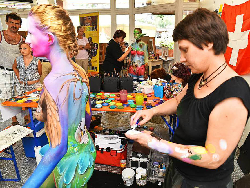 Bunte Eindrcke vom Bodypainting-Festival am Titisee.<?ZP?>
