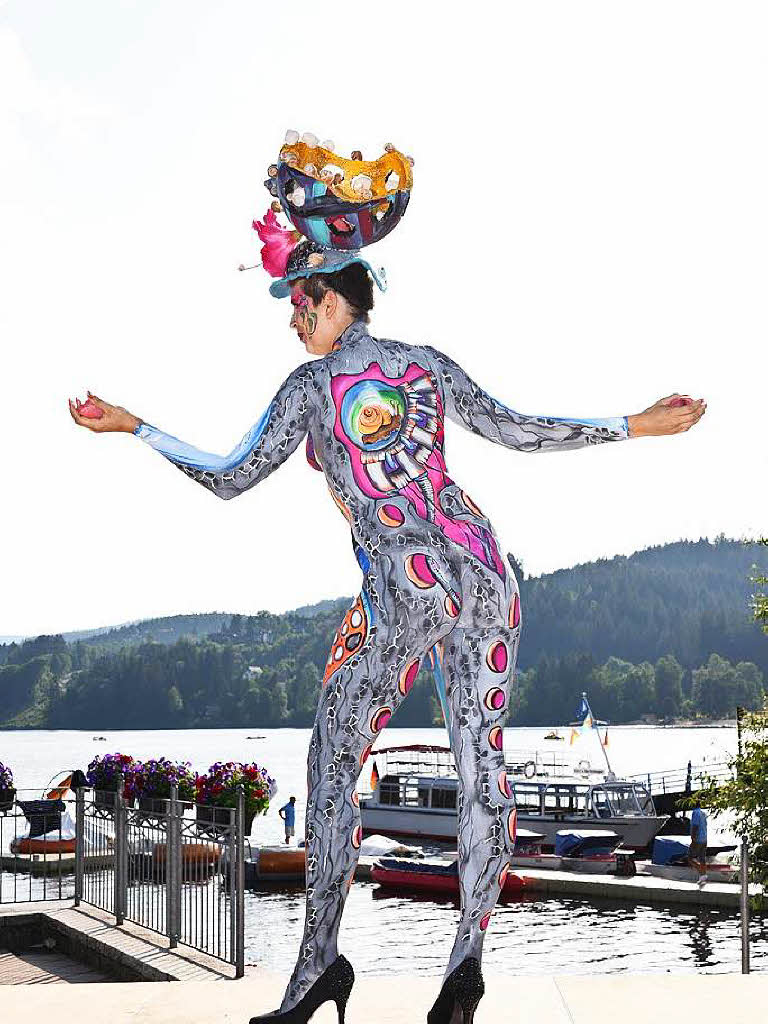 Bunte Eindrcke vom Bodypainting-Festival am Titisee.<?ZP?>
