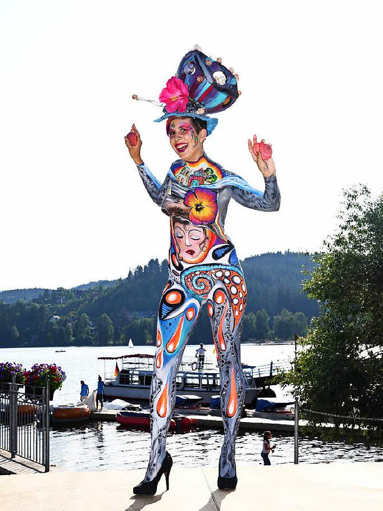 Bunte Eindrcke vom Bodypainting-Festival am Titisee.<?ZP?>
