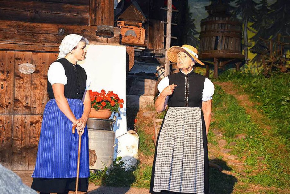 Szenen aus derPremiere der Jostäler Freilichtspiele mit dem Stück "Die arme Theresia - Eine Hinterzartnere Bäuerin kämpft um ihren Hof". Weitere Aufführungen 25. und 26. Juli, 1. und 2. August sowie 8. und 9. August. <?ZP?> (Foto: Alexandra Wehrle) Szenen aus derPremiere der Jostäler Freilichtspiele mit dem Stück "Die arme Theresia - Eine Hinterzartnere Bäuerin kämpft um ihren Hof". Weitere Aufführungen 25. und 26. Juli, 1. und 2. August sowie 8. und 9. August. <?ZP?> (Foto: Alexandra Wehrle)