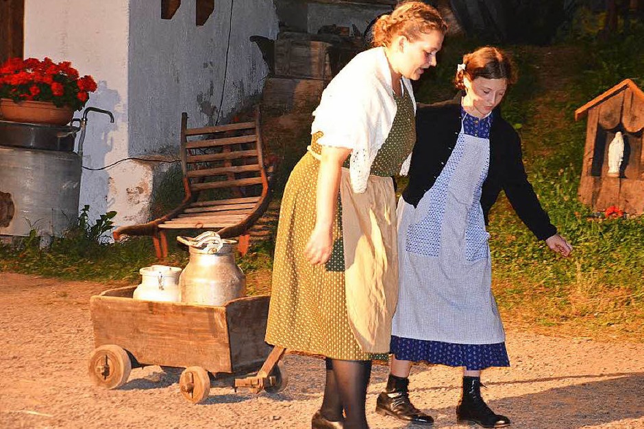 Szenen aus derPremiere der Jostäler Freilichtspiele mit dem Stück "Die arme Theresia - Eine Hinterzartnere Bäuerin kämpft um ihren Hof". Weitere Aufführungen 25. und 26. Juli, 1. und 2. August sowie 8. und 9. August. <?ZP?> (Foto: Alexandra Wehrle) Szenen aus derPremiere der Jostäler Freilichtspiele mit dem Stück "Die arme Theresia - Eine Hinterzartnere Bäuerin kämpft um ihren Hof". Weitere Aufführungen 25. und 26. Juli, 1. und 2. August sowie 8. und 9. August. <?ZP?> (Foto: Alexandra Wehrle)