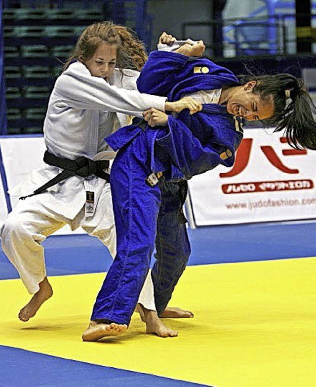 Sandrine Mtier (links) beim Turnier in Ungarn.   | Foto:  Privat