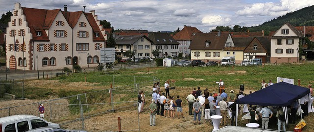 Gemeinde, Planer und Bauherr hatten zu... rund 50 Interessierte gefolgt waren.   | Foto: Bastian Henning
